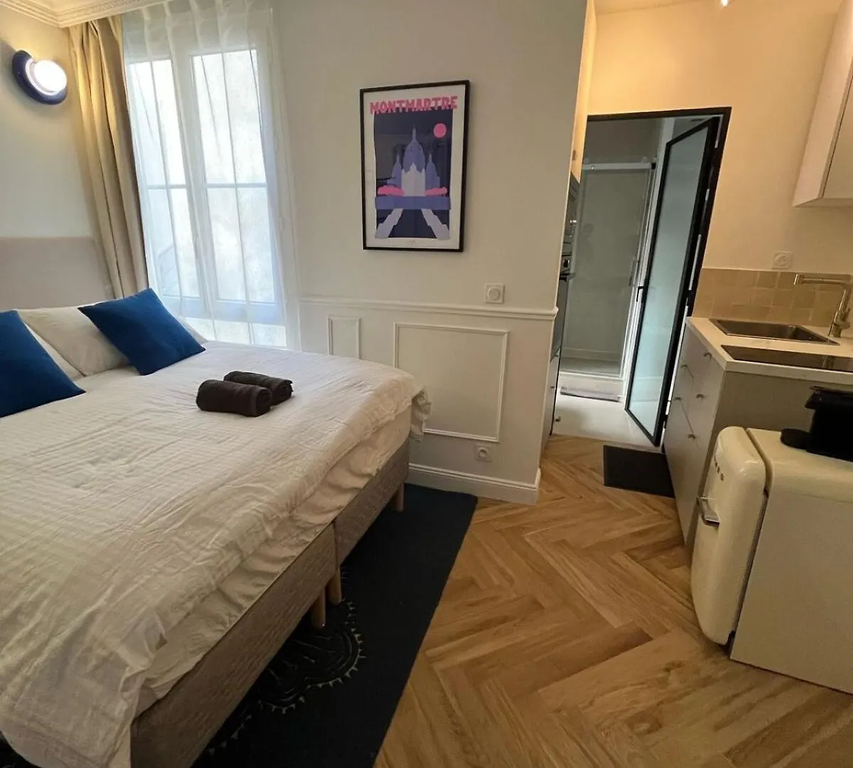 Flat In Heart Of Paris Apartment